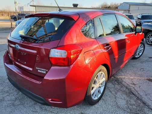 2013 Subaru Impreza 2.0i Premium