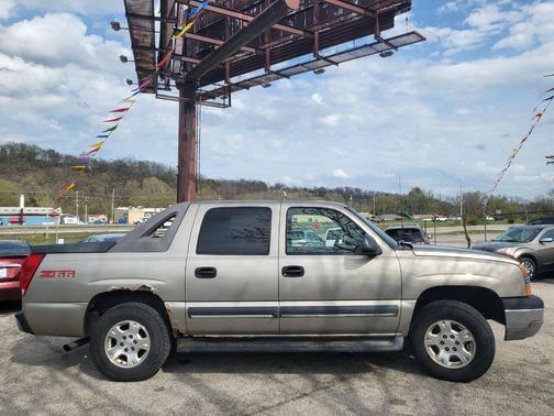 Pewter 2003 Chevrolet Avalanche 1500