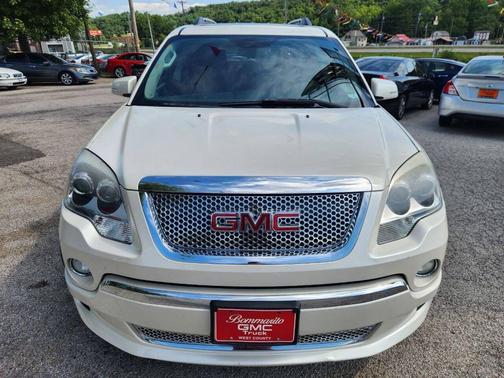 2011 GMC Acadia Denali