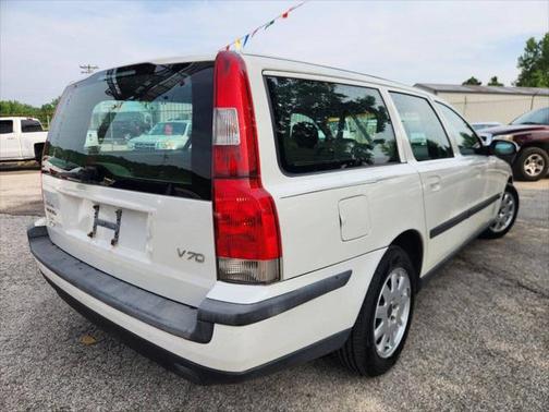 2001 Volvo V70 2.4M 4dr Wagon