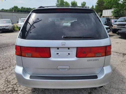 Starlight Silver Metallic 2001 Honda Odyssey LX