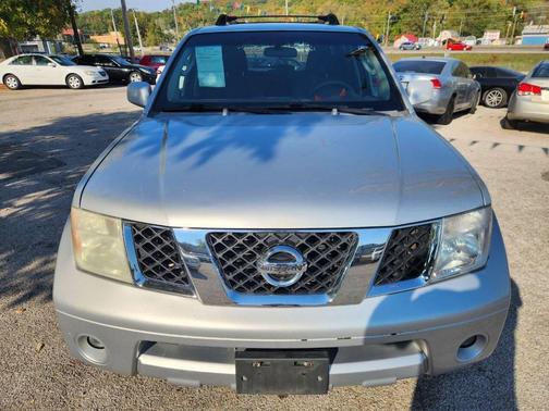 2006 Nissan Pathfinder SE