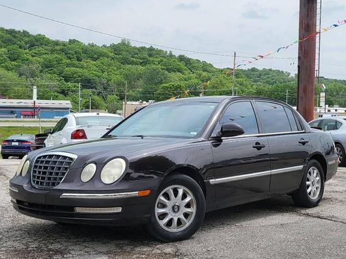 Black 2005 Kia Amanti Base 4dr Sedan