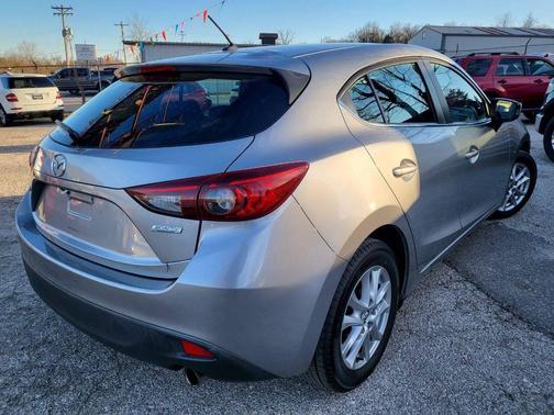 2016 Mazda Mazda3 i Sport