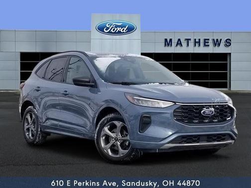 2023 Ford Escape ST-LINE