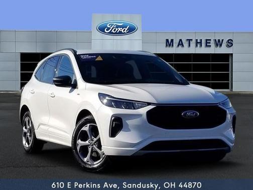 2024 Ford Escape ST-LINE