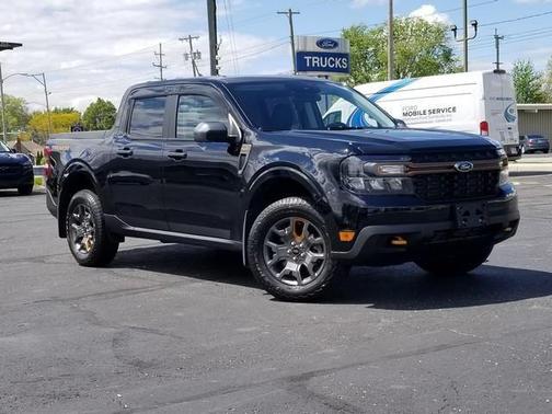 SHADOW BLACK 2023 Ford Maverick XLT