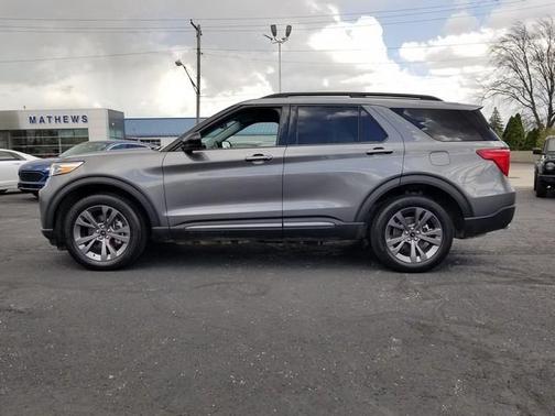 CARBONIZED GRAY METALLIC 2023 Ford Explorer XLT