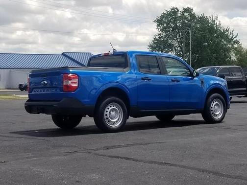 2022 Ford Maverick XL