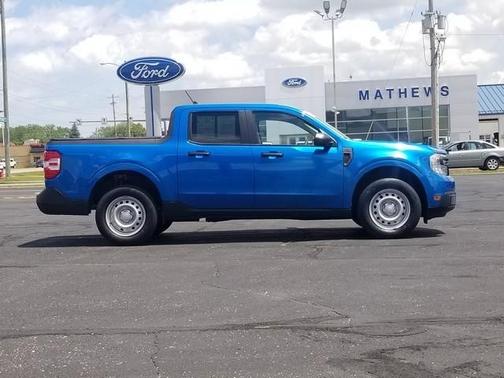 2022 Ford Maverick XL