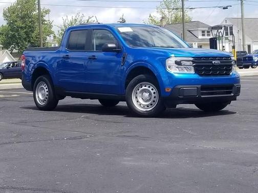 2022 Ford Maverick XL