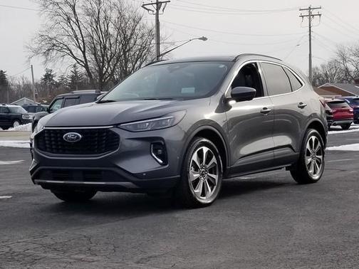 2023 Ford Escape PLATINUM