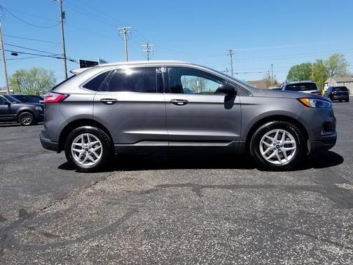 CARBONIZED GRAY 2024 Ford Edge SEL