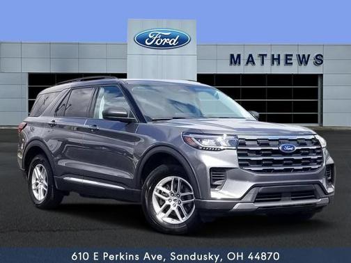 CARBONIZED GRAY METALLIC 2025 Ford Explorer ACTIVE
