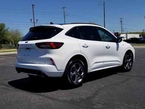 OXFORD WHITE 2023 Ford Escape ST-LINE