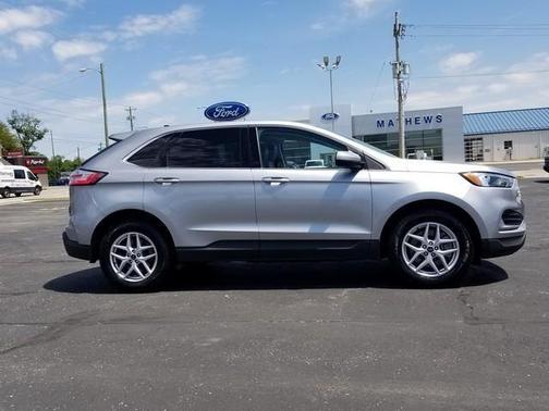 ICONIC SILVER 2023 Ford Edge SEL