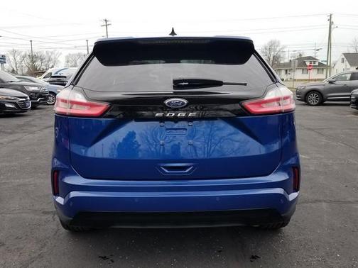 ATLAS BLUE 2023 Ford Edge ST-LINE