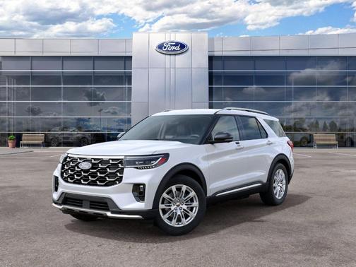 Star White 2027 Ford Explorer Platinum