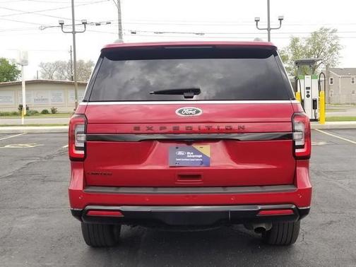2022 Ford Expedition LIMITED