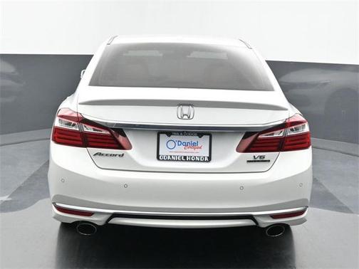 2017 Honda Accord Touring V6