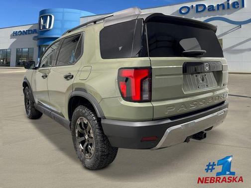 Crystal Black Pearl 2026 Honda Passport AWD TrailSport Elite