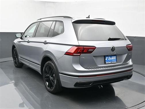 2022 Volkswagen Tiguan 2.0T SE R-Line Black 4MOTION