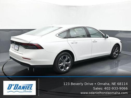Platinum White Pearl 2023 Honda Accord EX