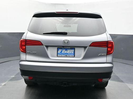 Lunar Silver Metallic 2017 Honda Pilot EX-L