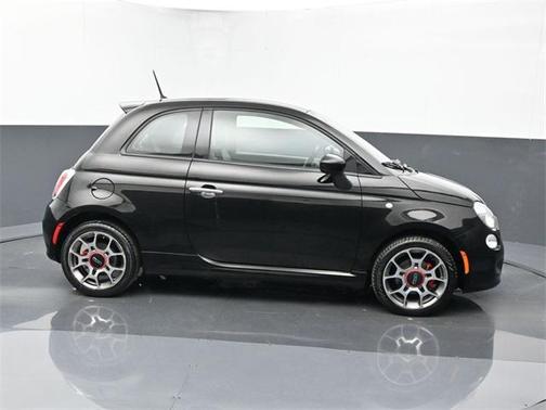 2015 FIAT 500 Sport