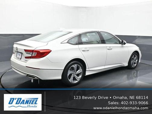Platinum White Pearl 2020 Honda Accord EX-L 1.5T
