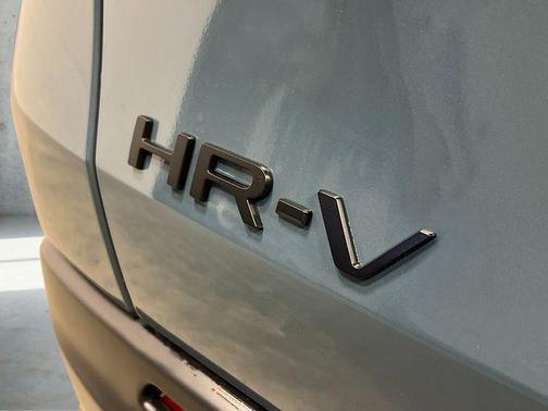 Nordic Forest Pearl 2027 Honda HR-V Sport AWD