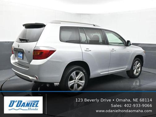 Classic Silver Metallic 2009 Toyota Highlander Sport