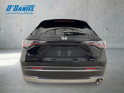 Crystal Black Pearl 2027 Honda HR-V Sport