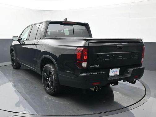 2025 Honda Ridgeline Black