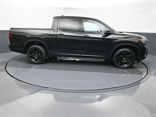 2025 Honda Ridgeline Black