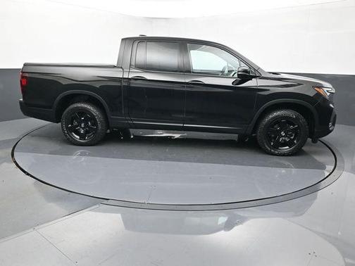 2025 Honda Ridgeline Black