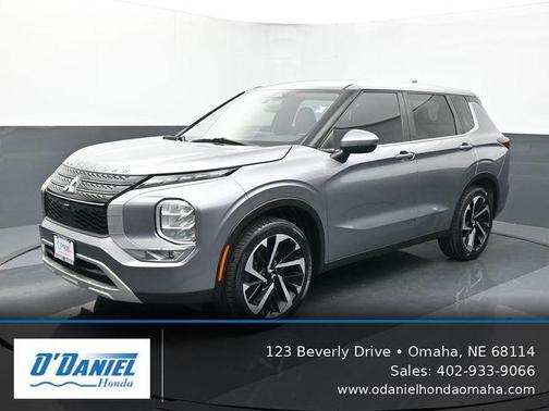 Mercury Gray Metallic 2022 Mitsubishi Outlander SE 2.5 2WD