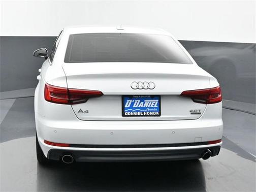 2017 Audi A4 2.0T Prestige