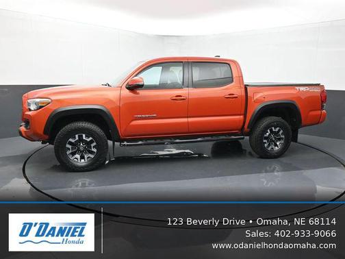 Barcelona Red Metallic 2016 Toyota Tacoma TRD Off Road