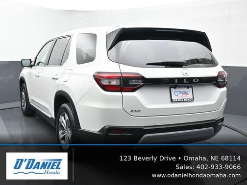 Platinum White Pearl 2025 Honda Pilot EX-L