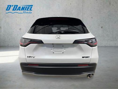 Platinum White Pearl 2027 Honda HR-V Sport