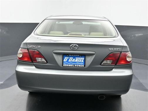 2004 Lexus ES 330 Base