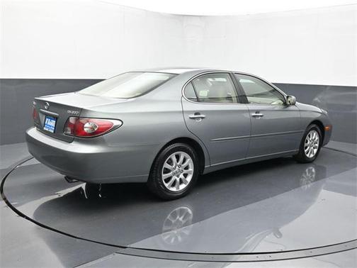 2004 Lexus ES 330 Base