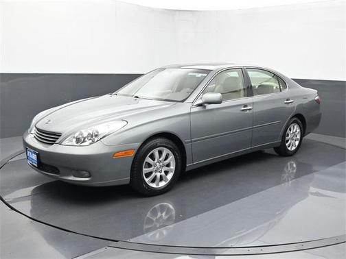 2004 Lexus ES 330 Base