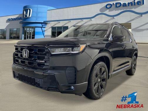 Crystal Black Pearl 2026 Honda Pilot Black Edition