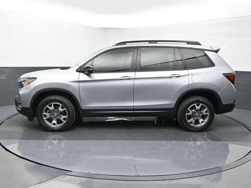 Lunar Silver Metallic 2023 Honda Passport AWD TrailSport