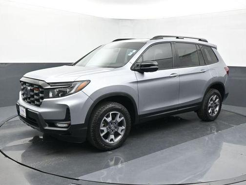 Lunar Silver Metallic 2023 Honda Passport AWD TrailSport