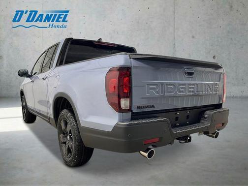 Crystal Black Pearl 2026 Honda Ridgeline Black