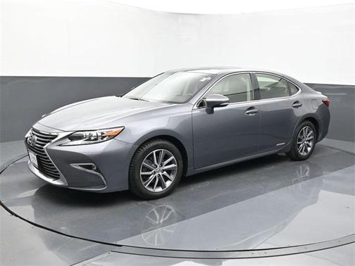 2016 Lexus ES 300h Base