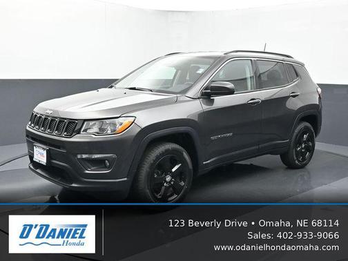 Granite Crystal Metallic Clearcoat 2019 Jeep Compass Latitude